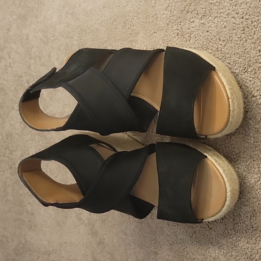 Moda Spana black espadrille wedges